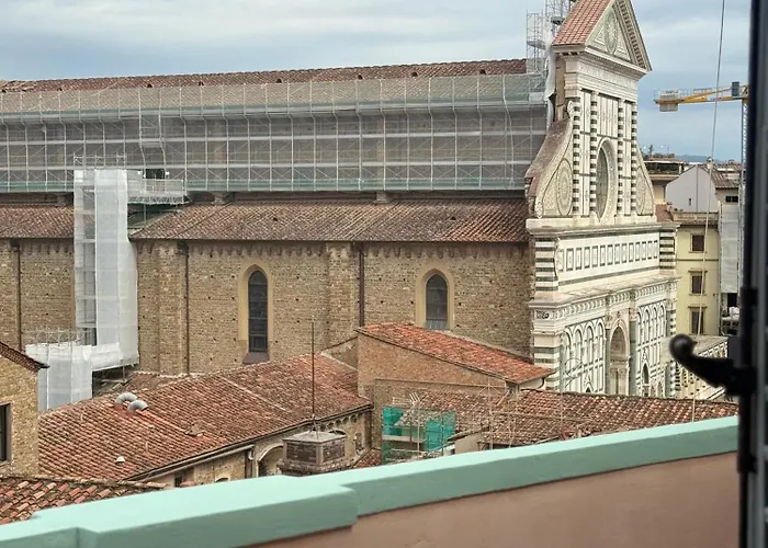 Bohemian View Santa Maria Novella منزل للإقامة فلورنس
