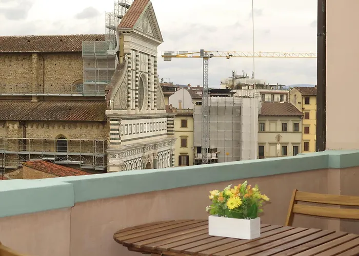 Bohemian View Santa Maria Novella منزل للإقامة فلورنس